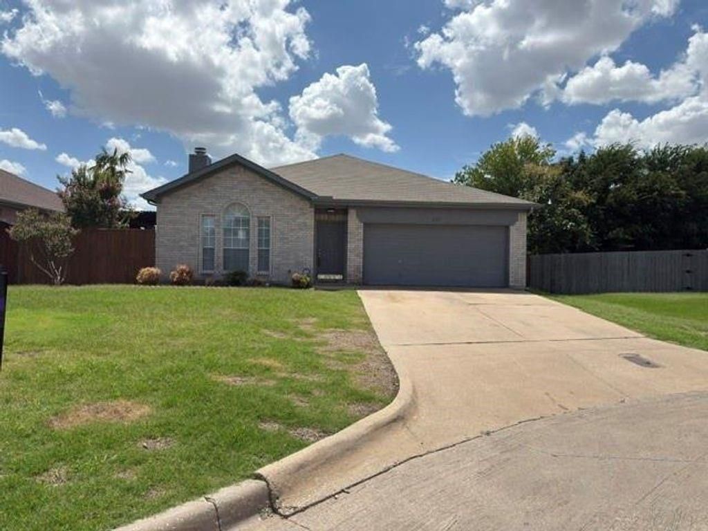 4425 Park Creek Court, Fort Worth