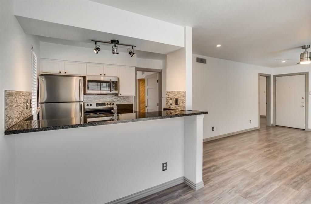 2800 Douglas Avenue 110, Dallas