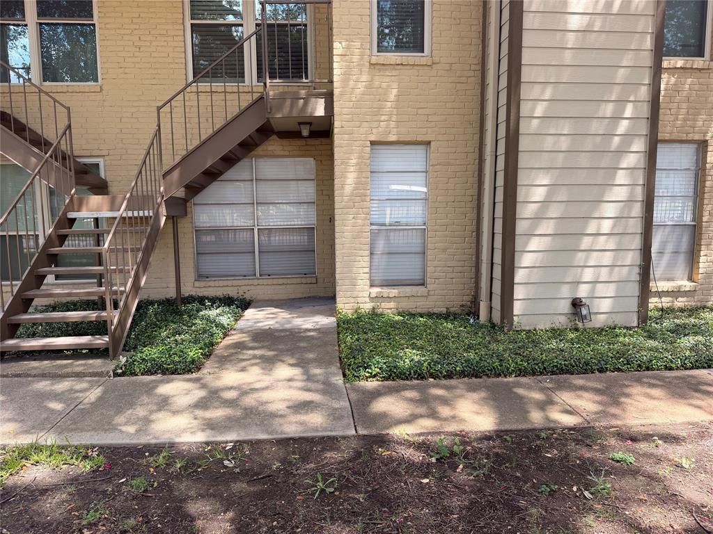 10650 Steppington Drive 101, Dallas