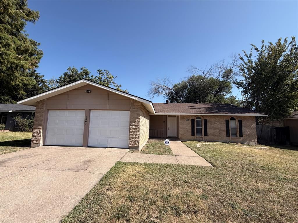 1803 Wickersham Drive, Arlington