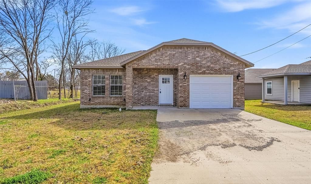 4215 Oneal Street, Greenville