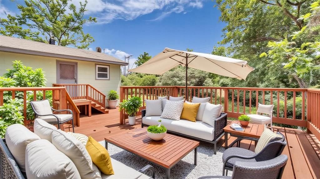 1528 W Day Street, Denison