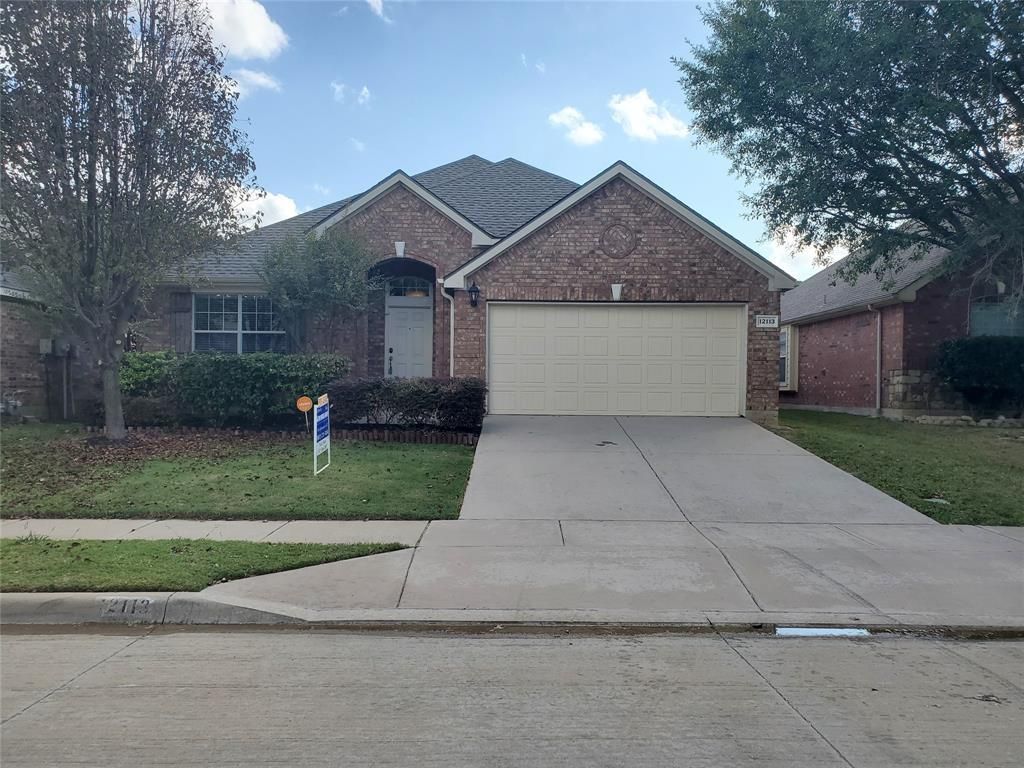 12113 Durango Root Drive, Fort Worth