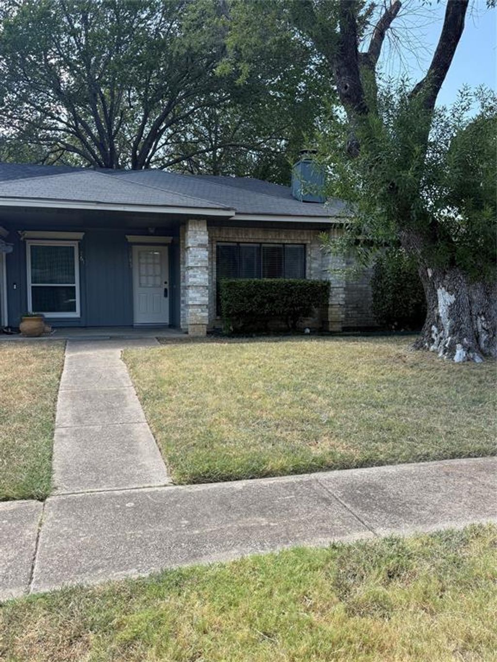 763 Little Creek Drive, Euless
