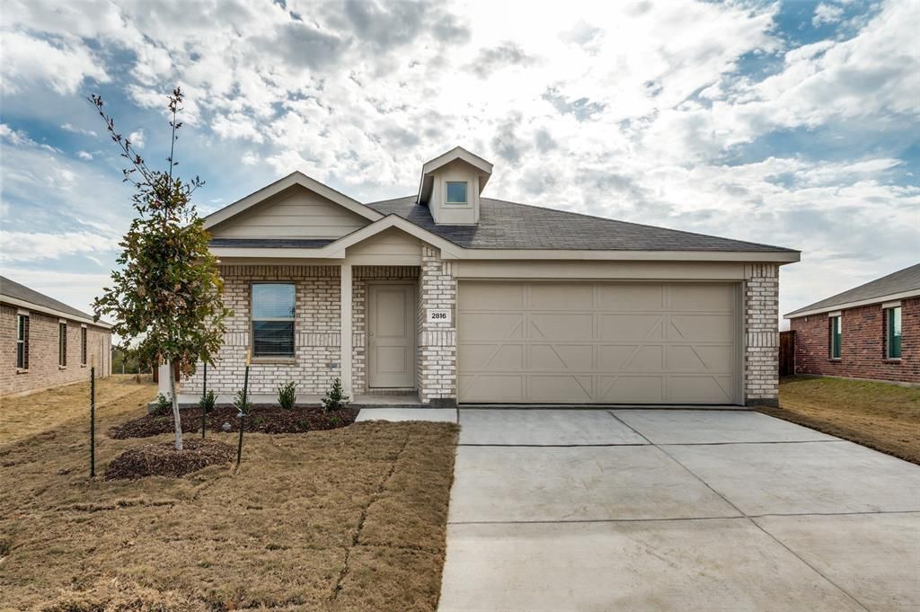 2816 Green Hill Way, Little Elm