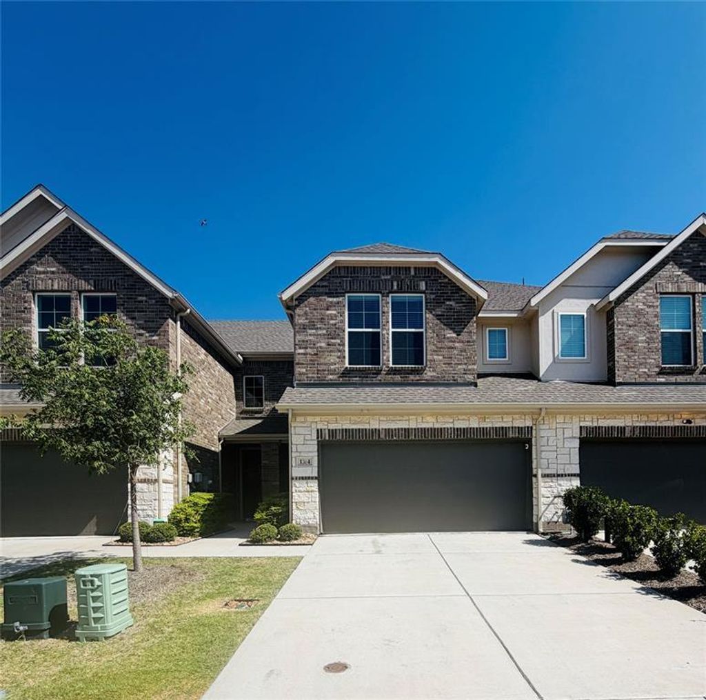 1364 Hill Country Place, Celina