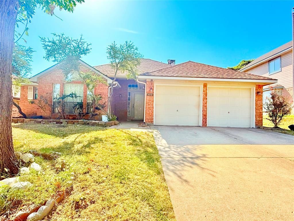 4512 Queenswood Drive, Grand Prairie