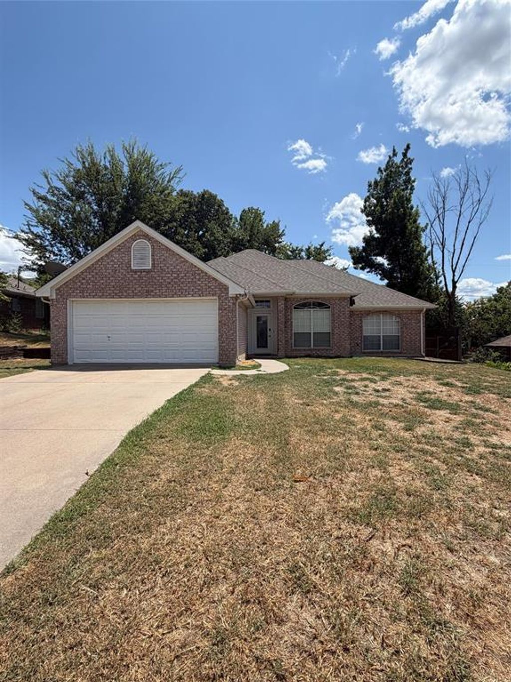 1427 Shadow Run, Weatherford