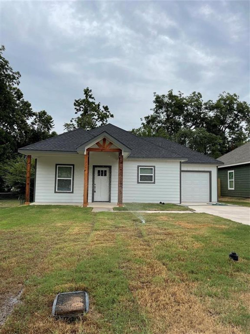 524 W Florence Street, Denison