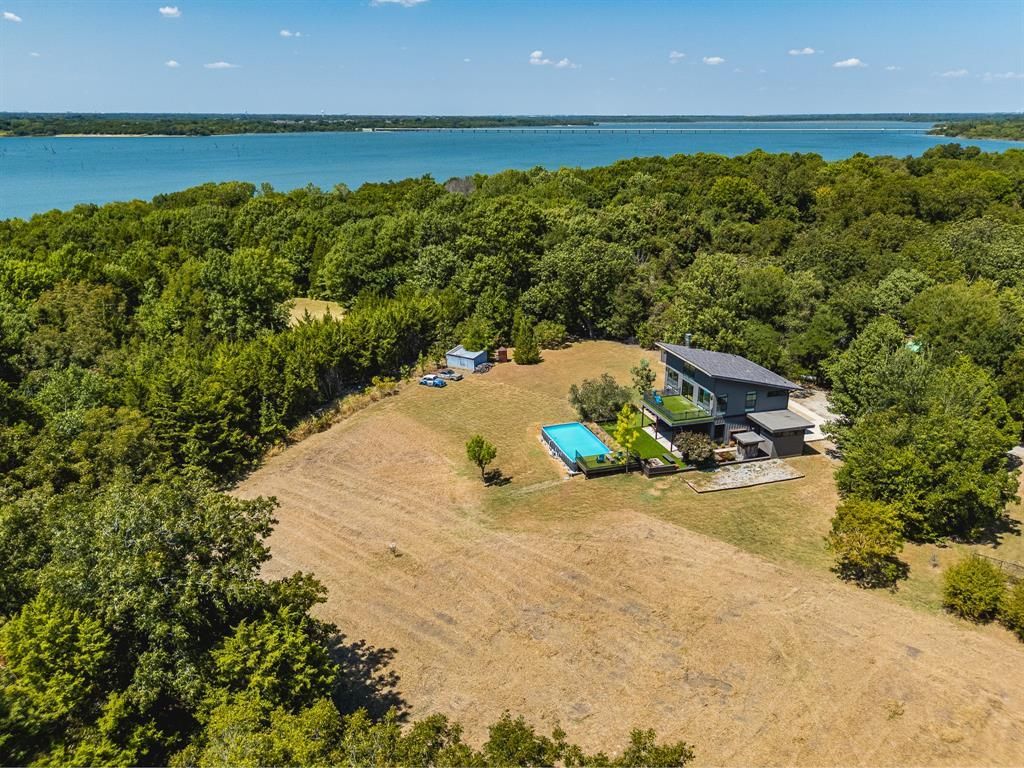 6448 County Road 437, Princeton