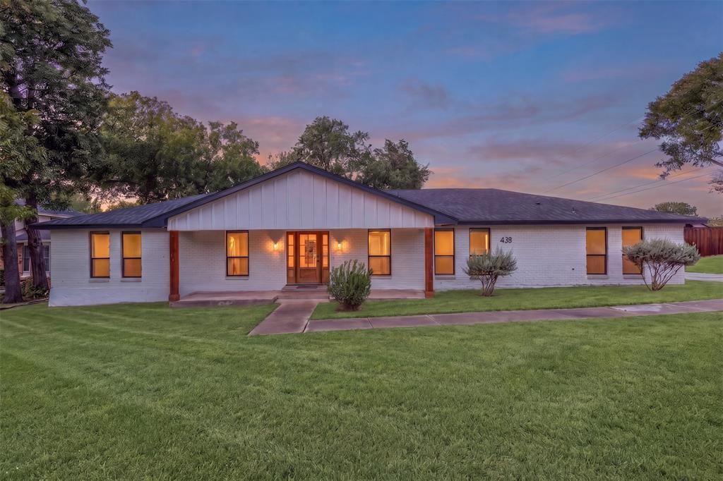 423 Rita Lane, Duncanville