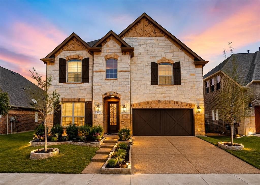 602 Bridgewater Street, Euless