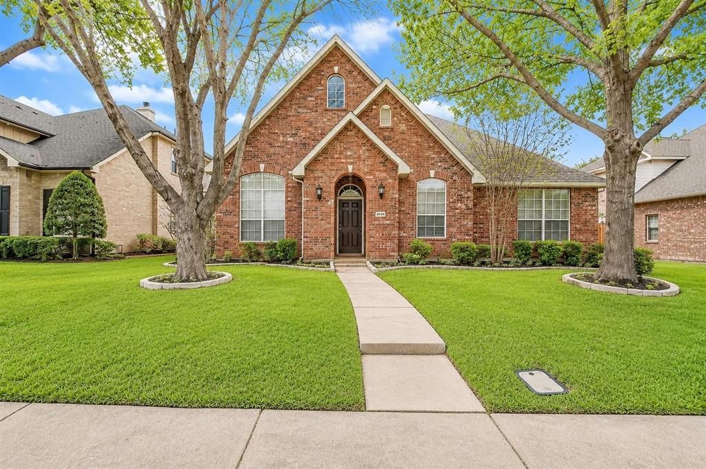 5106 Petersburg Drive, Rowlett