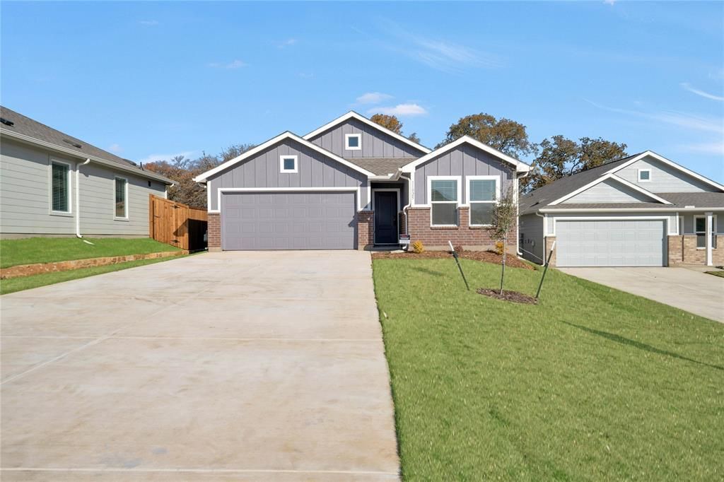11025 Triple Crown Court, Providence Village
