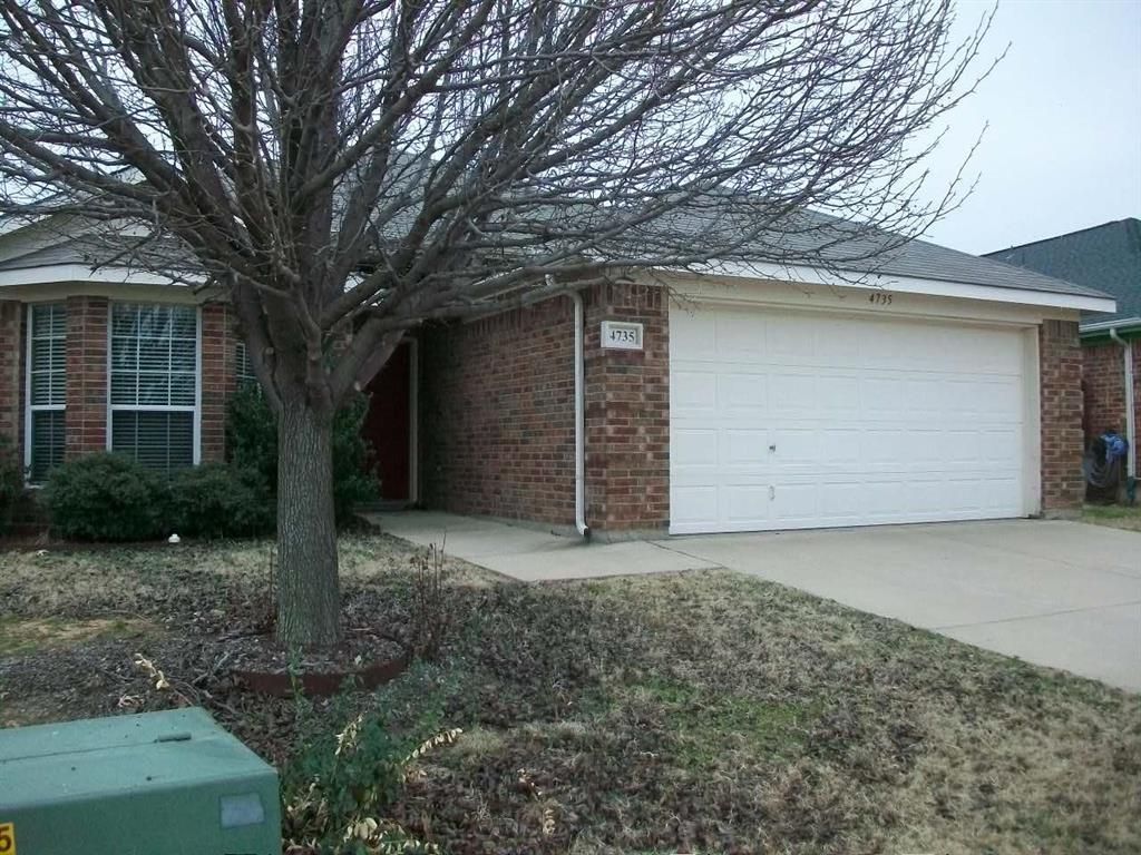 4735 Topaz Lane, Granbury