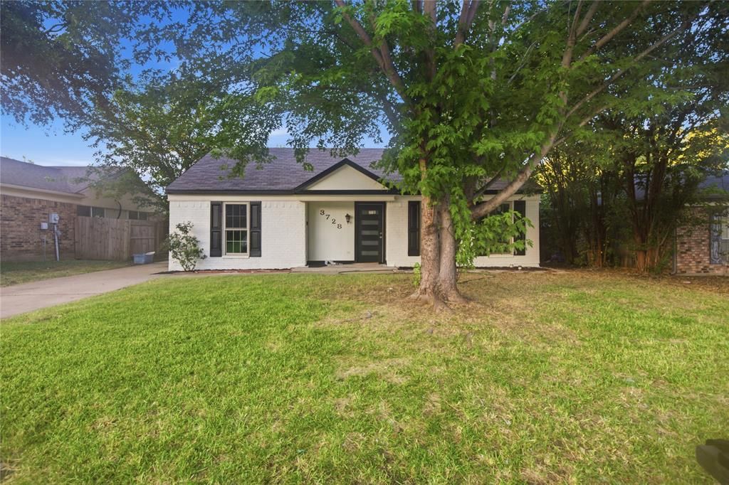 3728 Flintwood Trail, Fort Worth