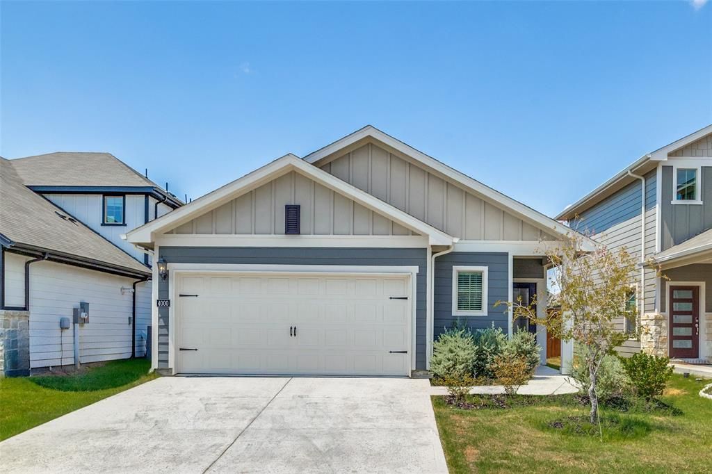 4000 Marble Falls, Farmersville