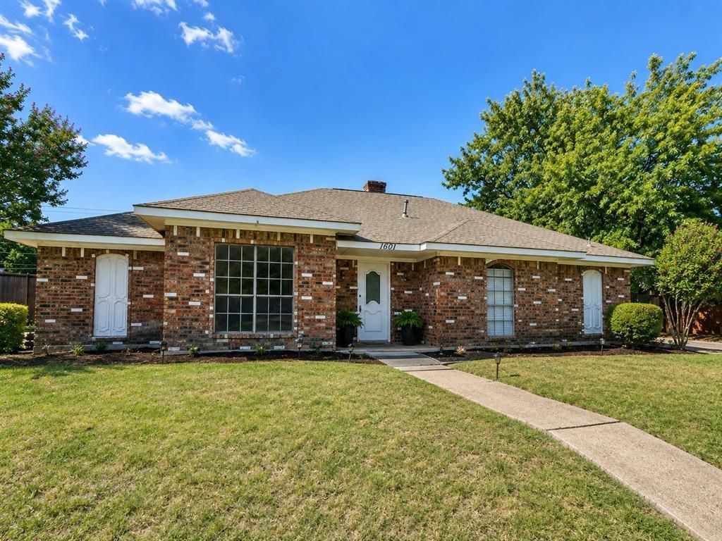 1601 Copper Creek Drive, Plano