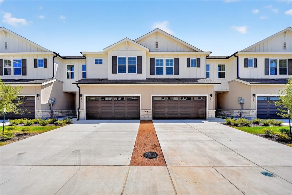 207 Melody Lane, Melissa