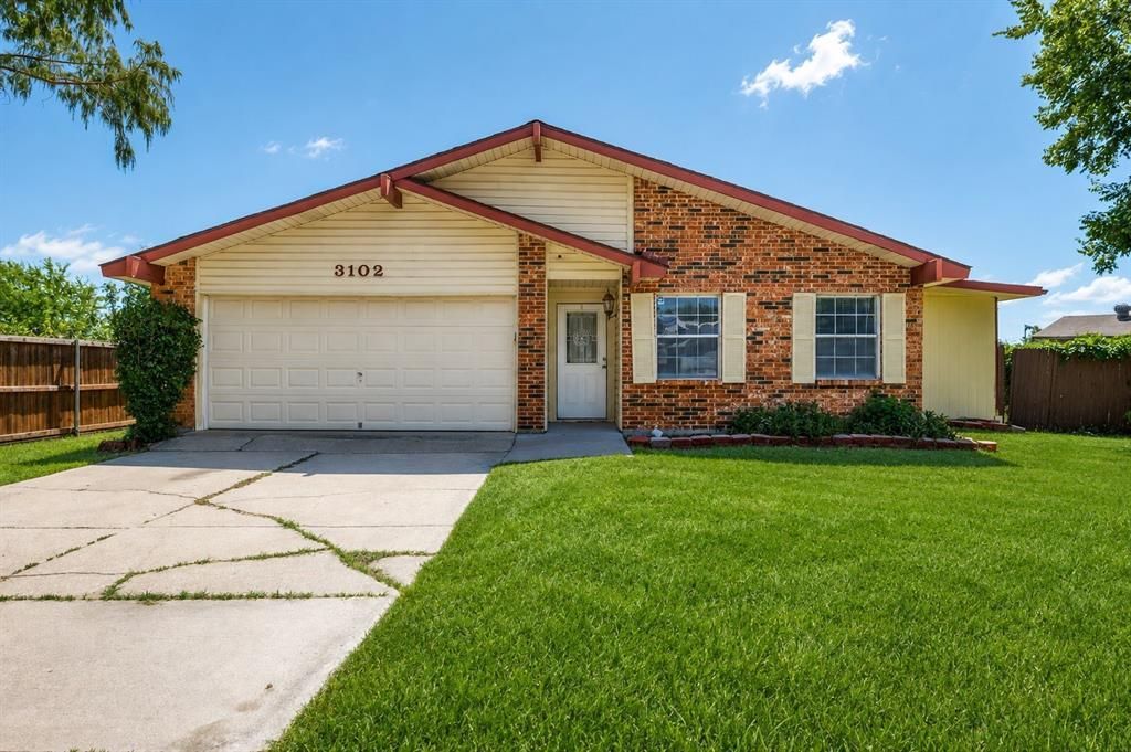 3102 Abbey Road, Carrollton