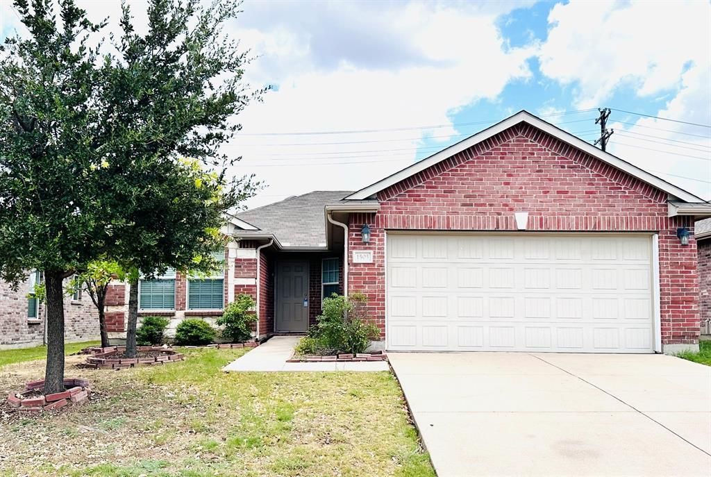 1505 Lone Pine Drive, Little Elm