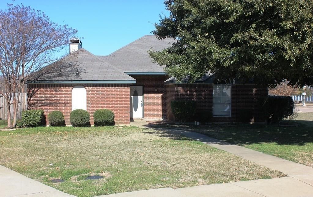 1303 S 5th Street, Midlothian