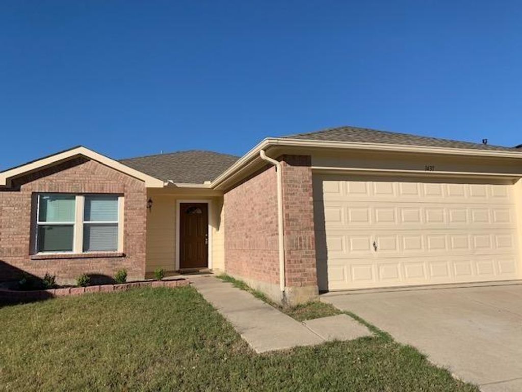 1437 Thornhill Lane, Little Elm