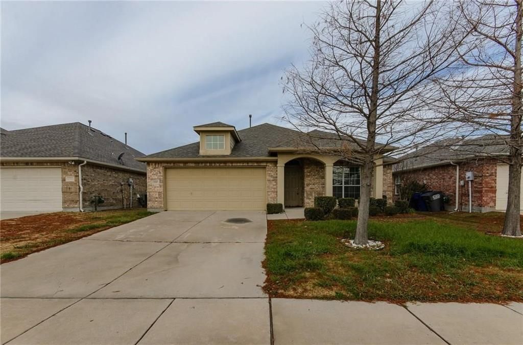 2717 Sunlight Drive, Little Elm