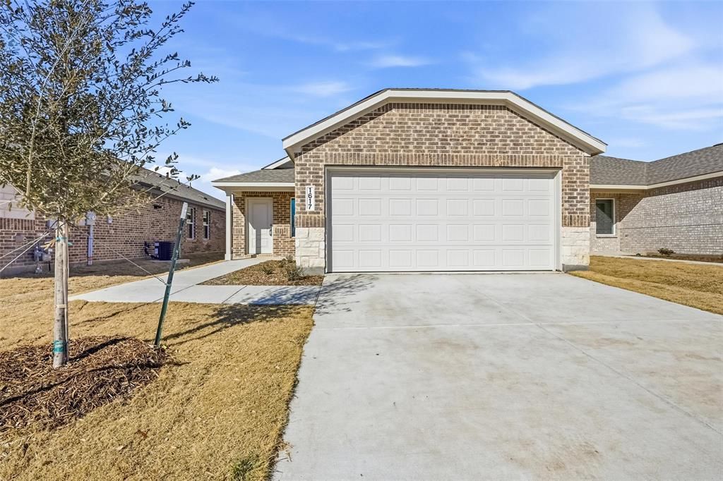 1617 Elliott Road, Howe