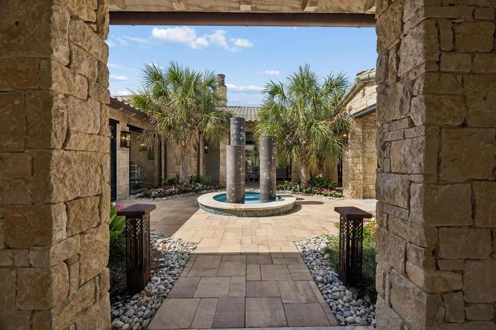 2006 Nighthawk Court, Westlake