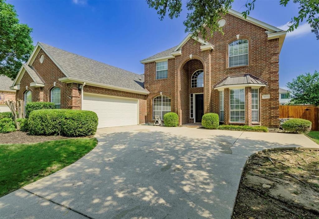 1211 Limestone Creek Drive, Keller