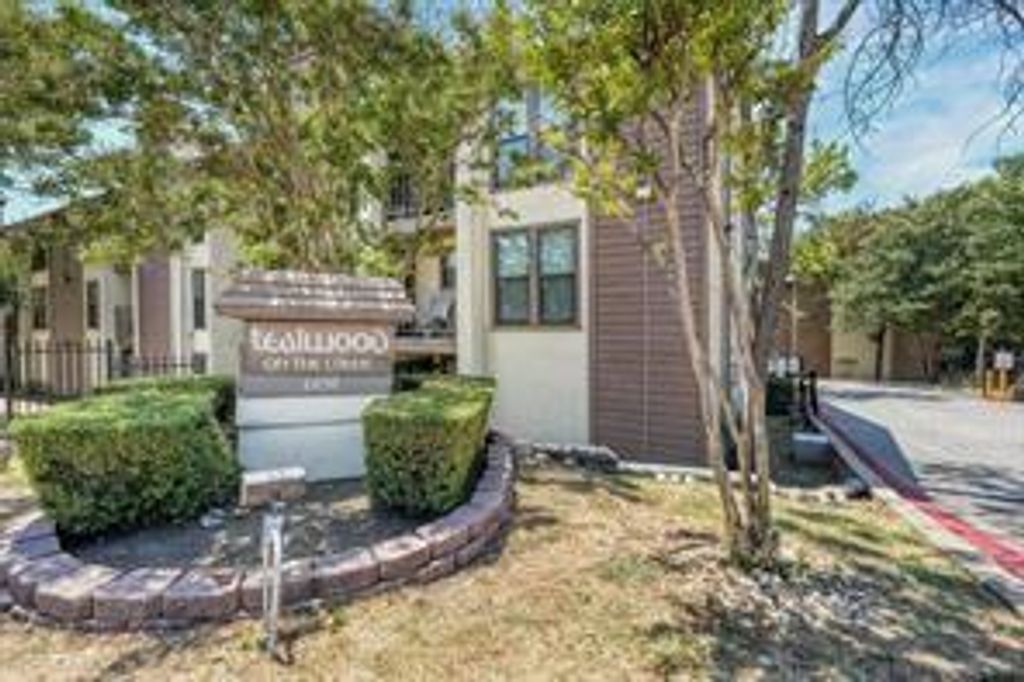 6050 Melody Lane 215, Dallas