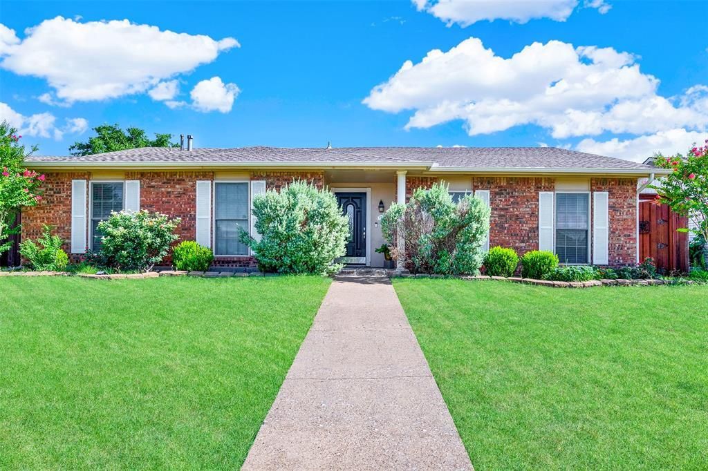 925 Lombardy Drive, Plano