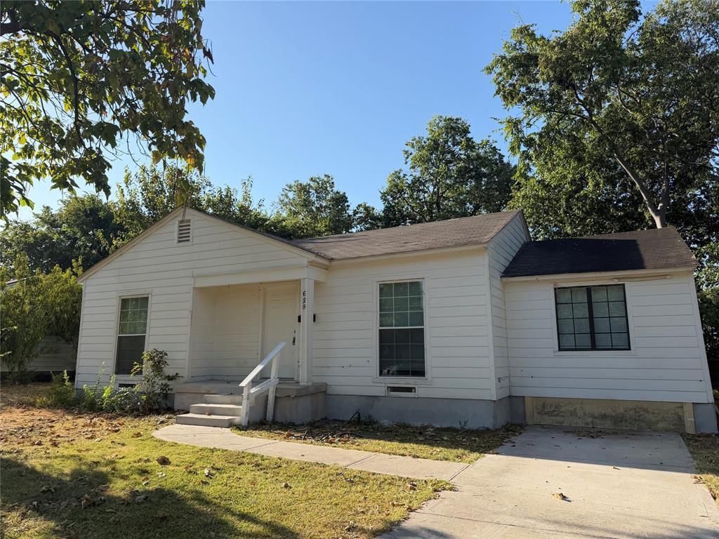 628 Cedar Drive, Garland