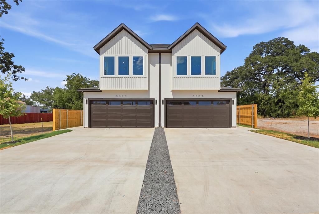 3300 S Harwood Street, Dallas