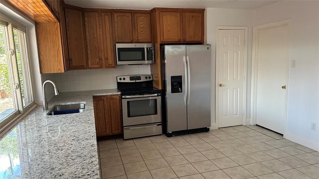 5300 Duchess Court, Lake Dallas