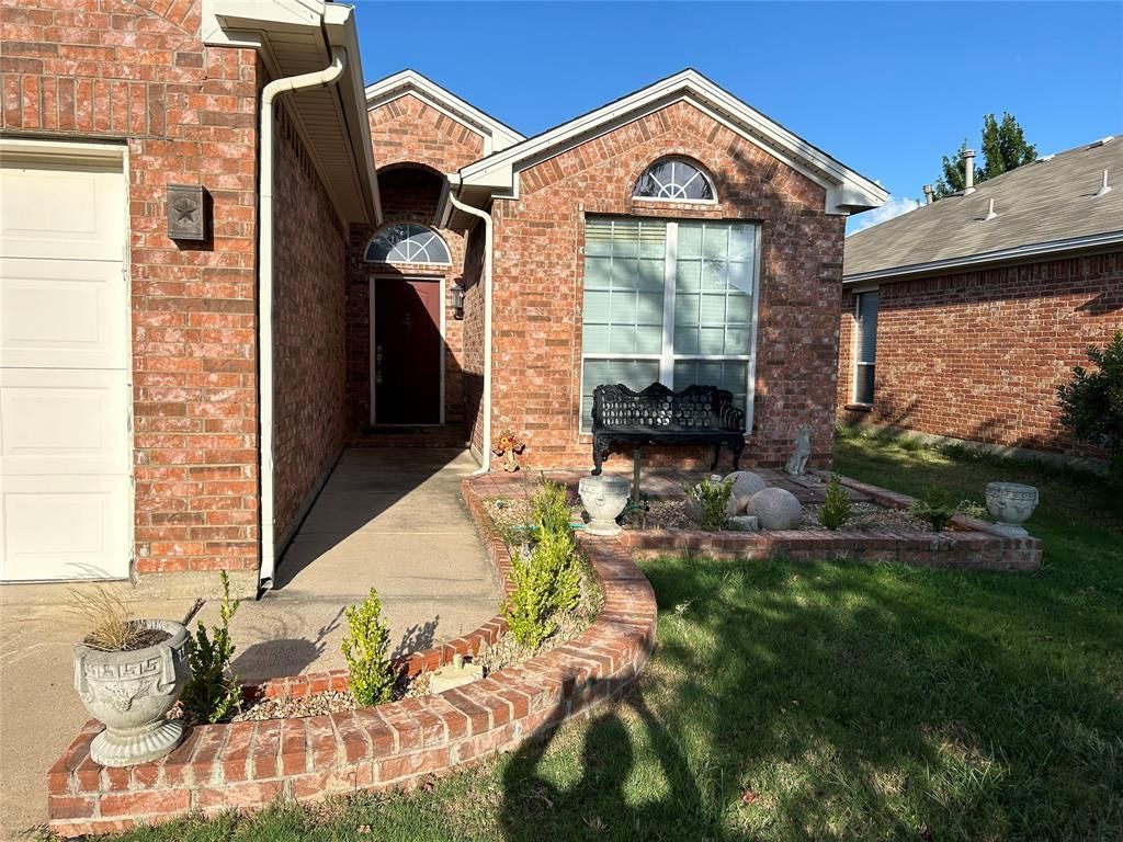 12608 Clarksburg Trail, Fort Worth