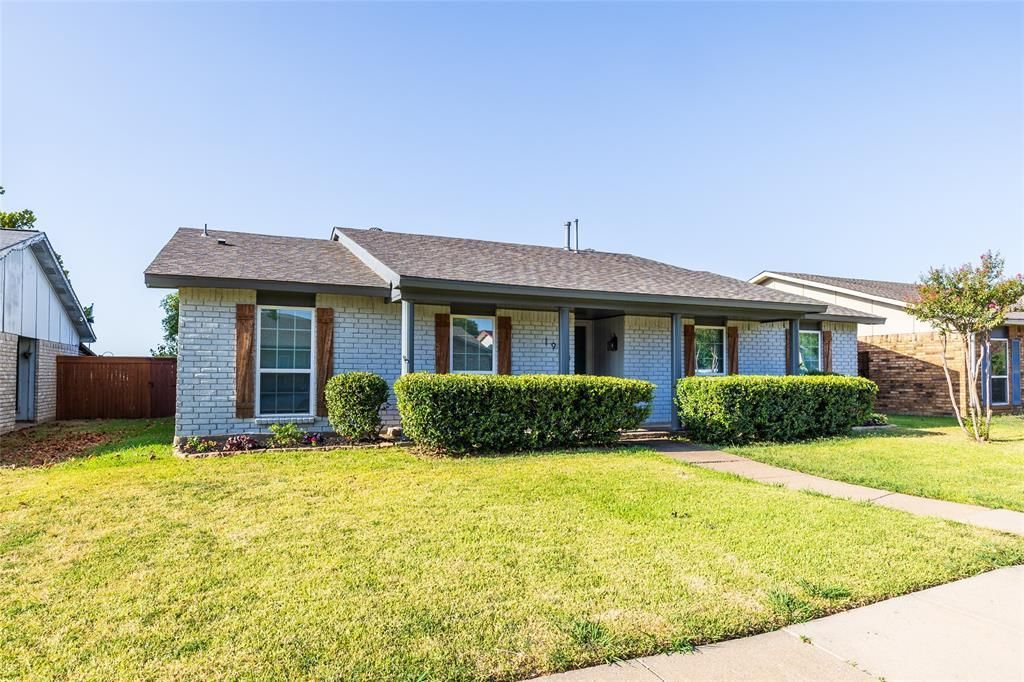 1948 Rambling Ridge Lane, Carrollton