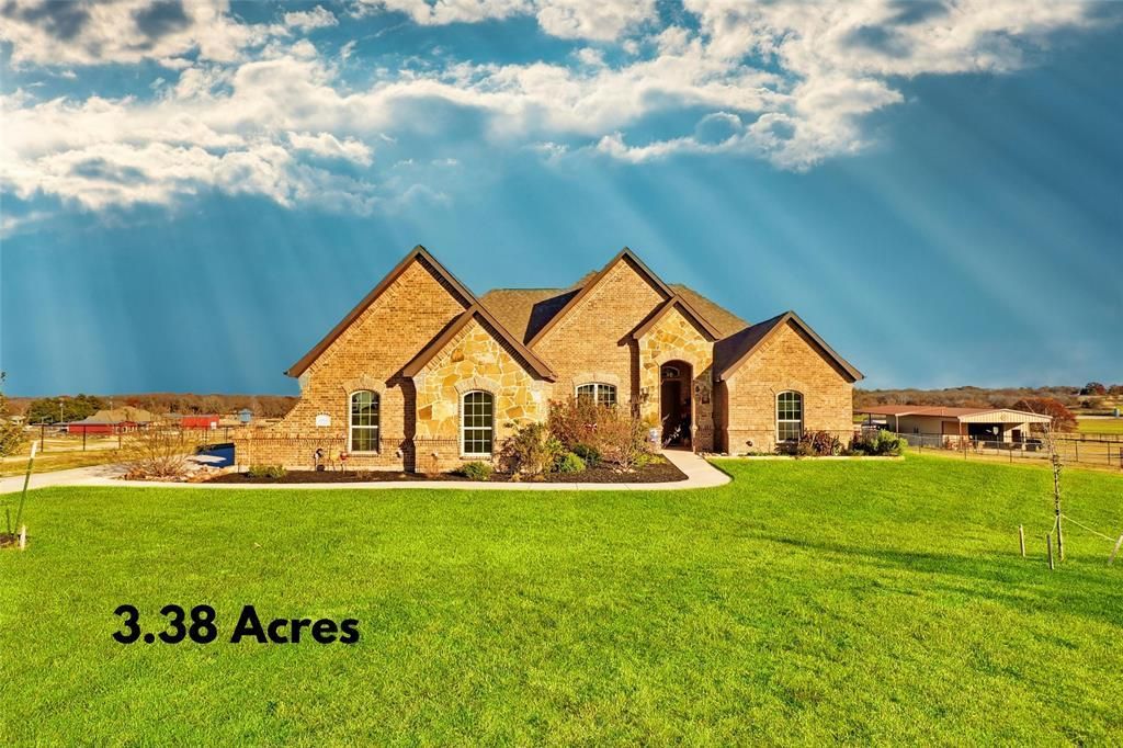 694 Jennings Lane, Azle