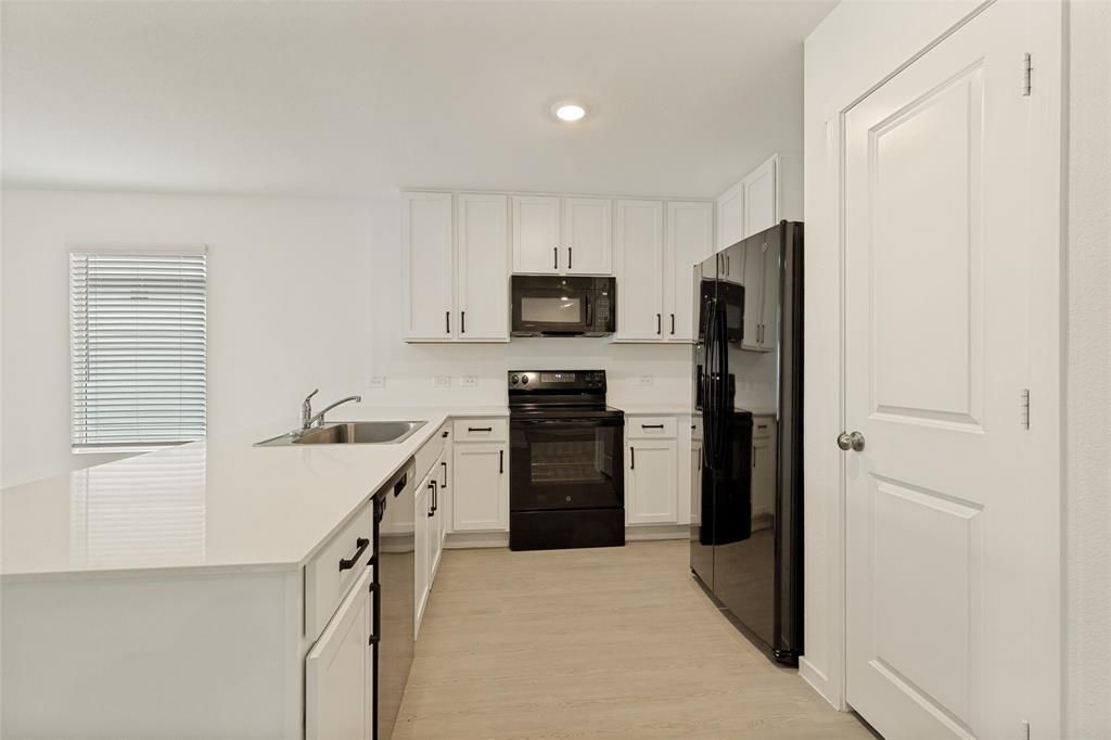 621 Holleman Drive, Princeton