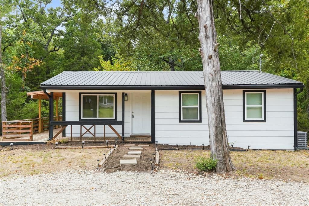 110 Fawn, Mabank