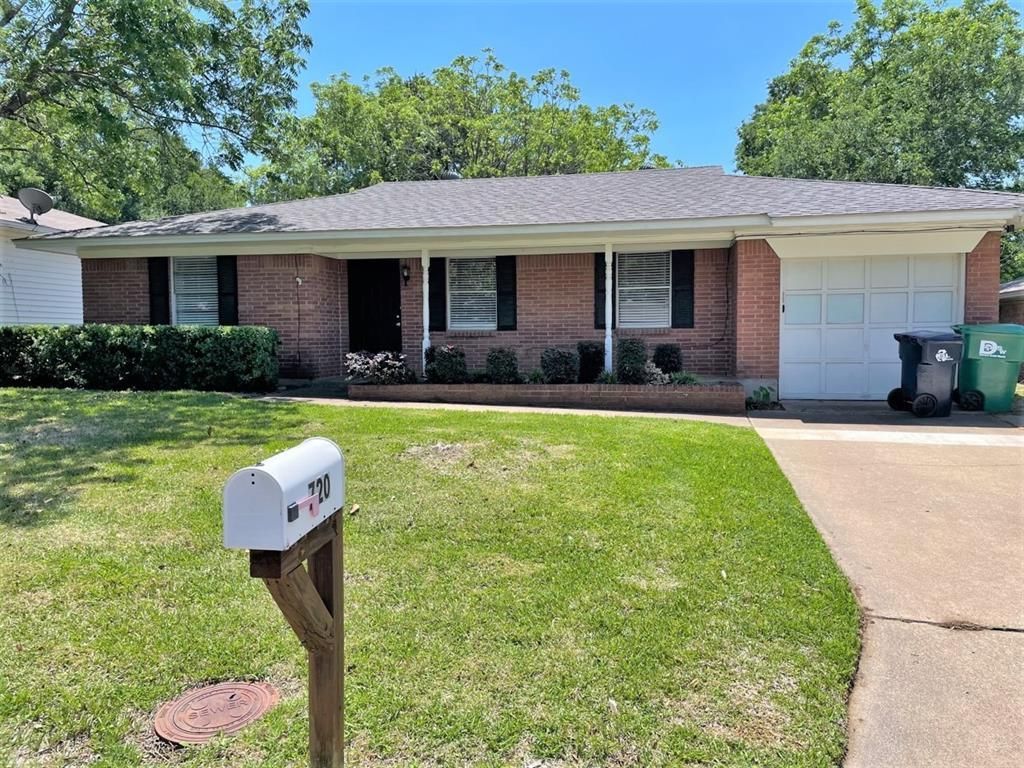 720 Chisholm Trail, Denton