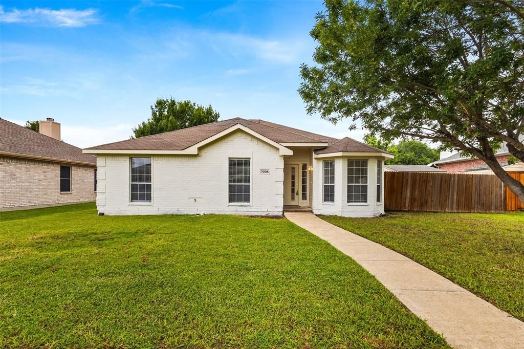 7205 Airline Drive, Rowlett