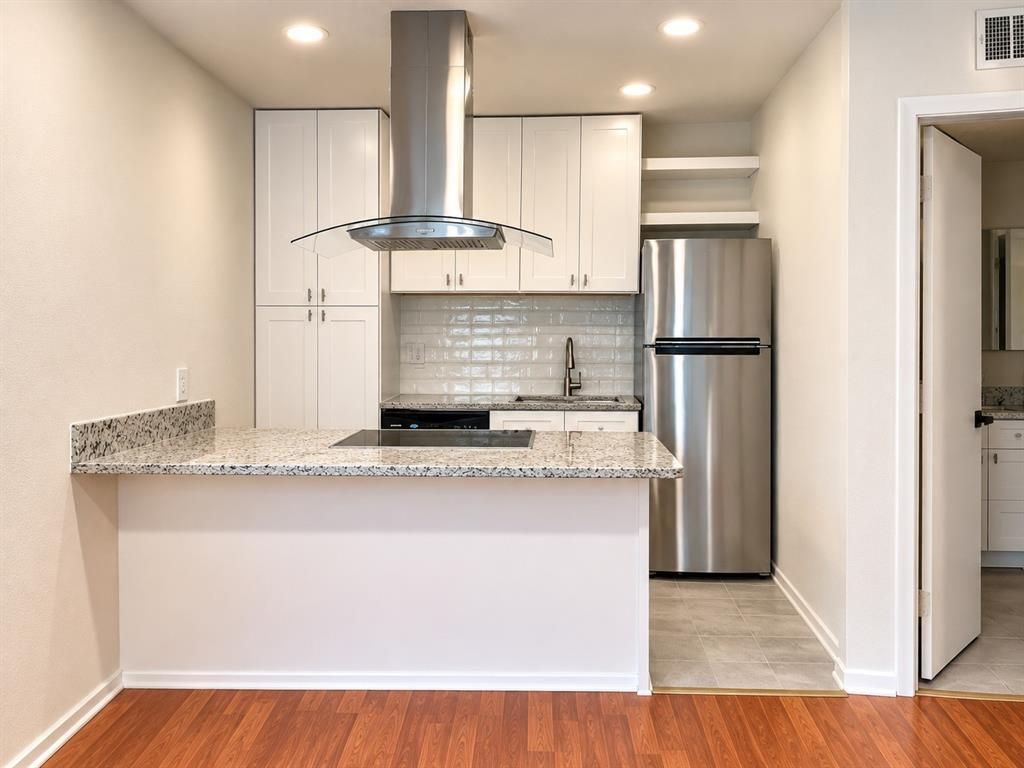 5923 Harvest Hill Road 2089, Dallas