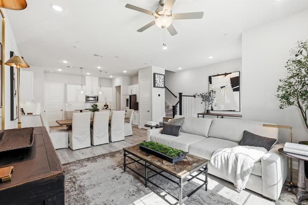 12952 Wymeth Drive, Farmers Branch