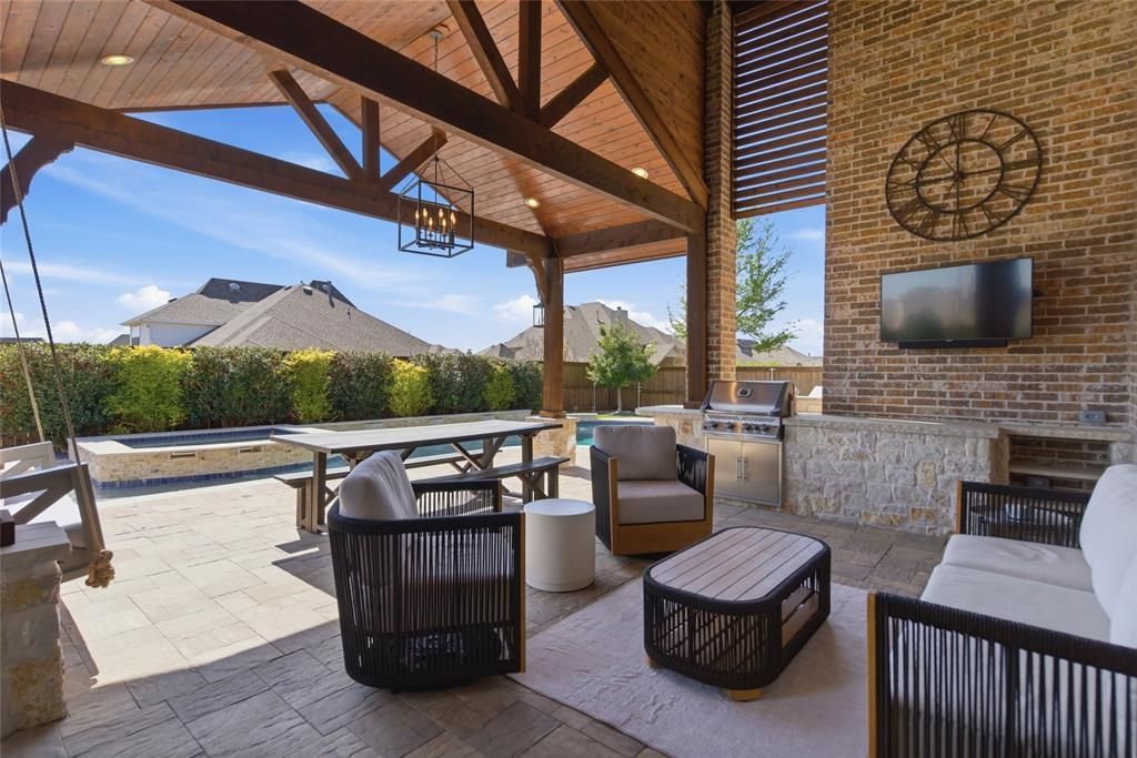 2801 Seabiscuit Road, Celina