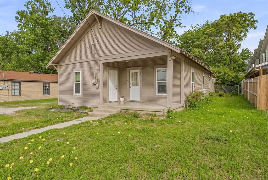 1287 W Frey, Stephenville