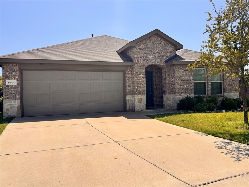 2900 Buttonbush Drive, Royse City