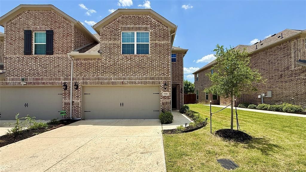 588 Hutchinson Lane, Lewisville