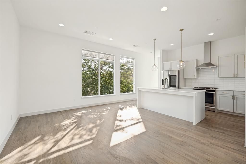 2103 Bennett Avenue 60, Dallas